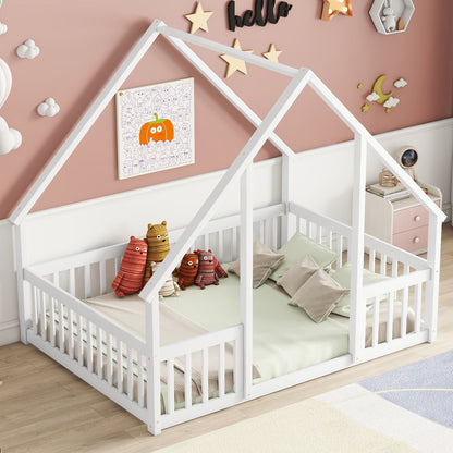 Cama de piso en forma de casa de madera con cerca y barandillas