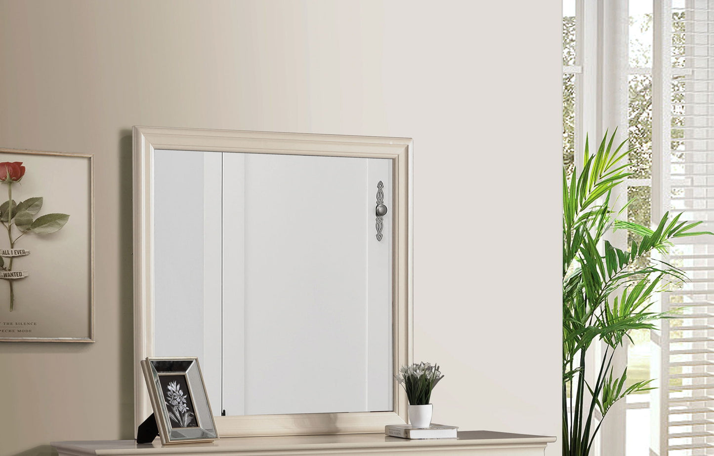 Espejo de pared tradicional para cualquier espacio