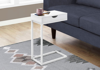 Mesa auxiliar en forma de C, diseño contemporáneo y elegante