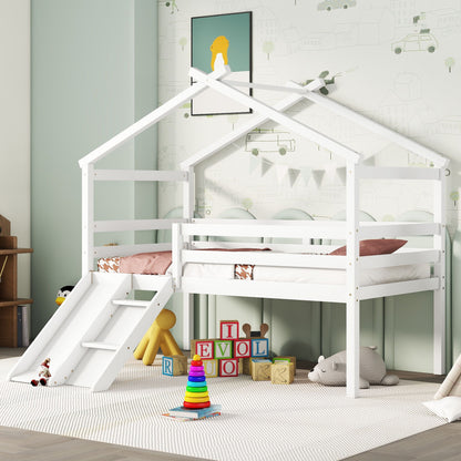 Cama tipo loft con tobogán, escalera, barandillas de seguridad y estructura de techo.