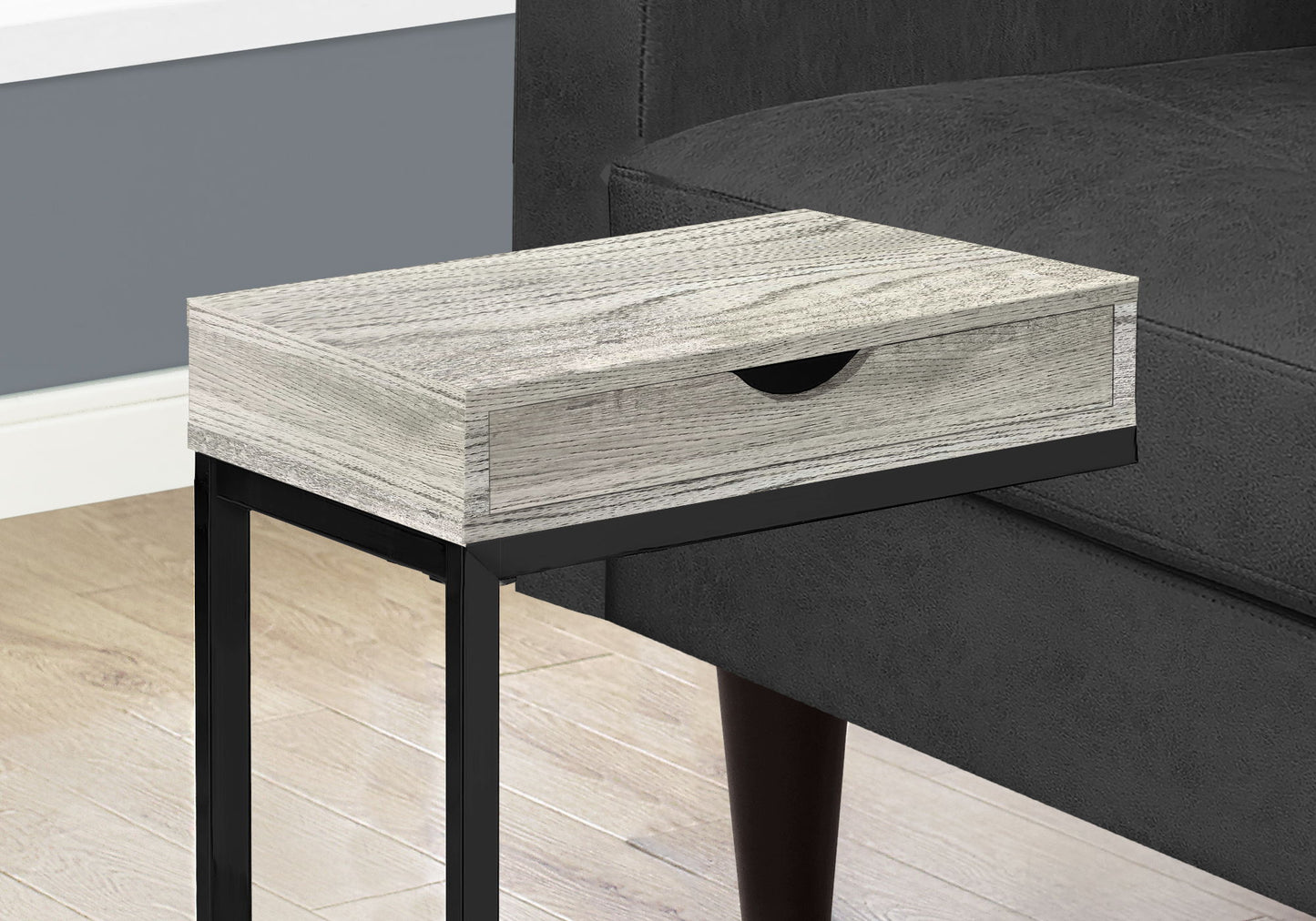 Mesa auxiliar en forma de C, diseño contemporáneo y elegante
