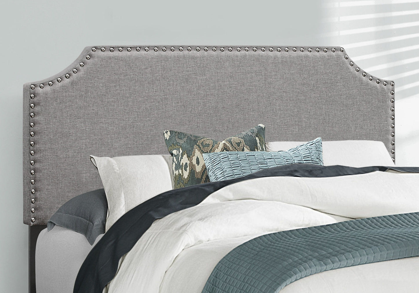 Cama tapizada, transicional