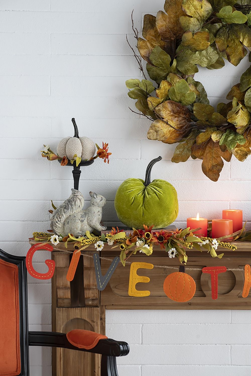 Calabaza de terciopelo con tallo de resina, adorno de manzana, ideal para el Festival de la Cosecha, el Festival de Otoño y el Día de Acción de Gracias (juego de 2) - Verde