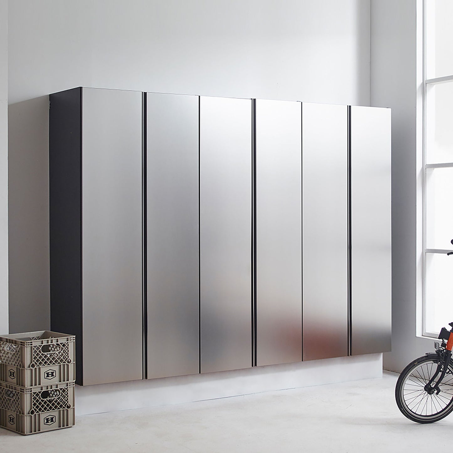 Nova Series - Garage Cabinet Set D, 3 Piece, Soft Closing, Wall Mounted - Metallic Gray